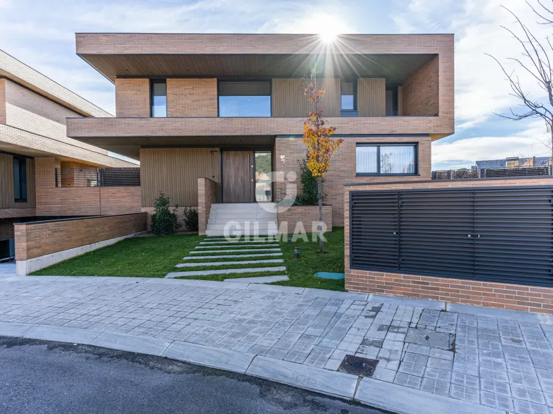 Villa in Las Rozas - Madrid