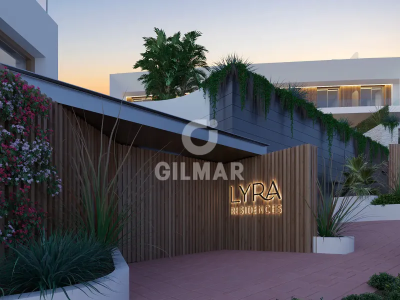 Semi-detached house in Estepona Este - Málaga