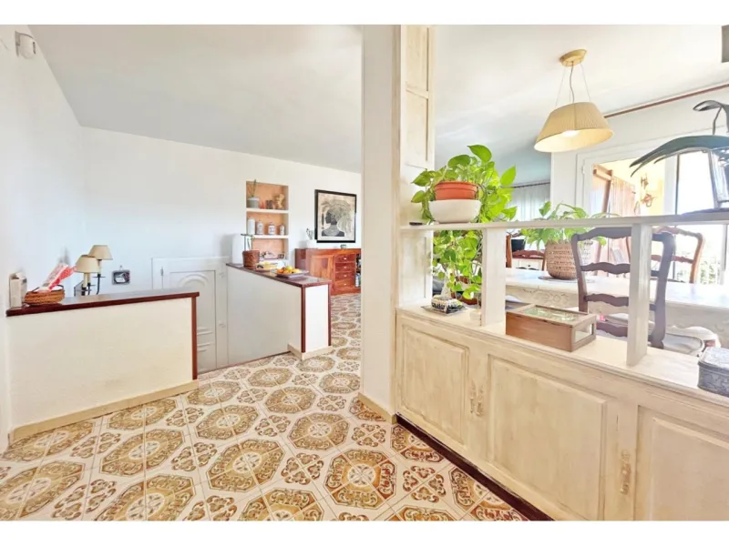 Magnífica casa con jardín y piscina en Cala Canyelles, Lloret de Mar, Costa Brava