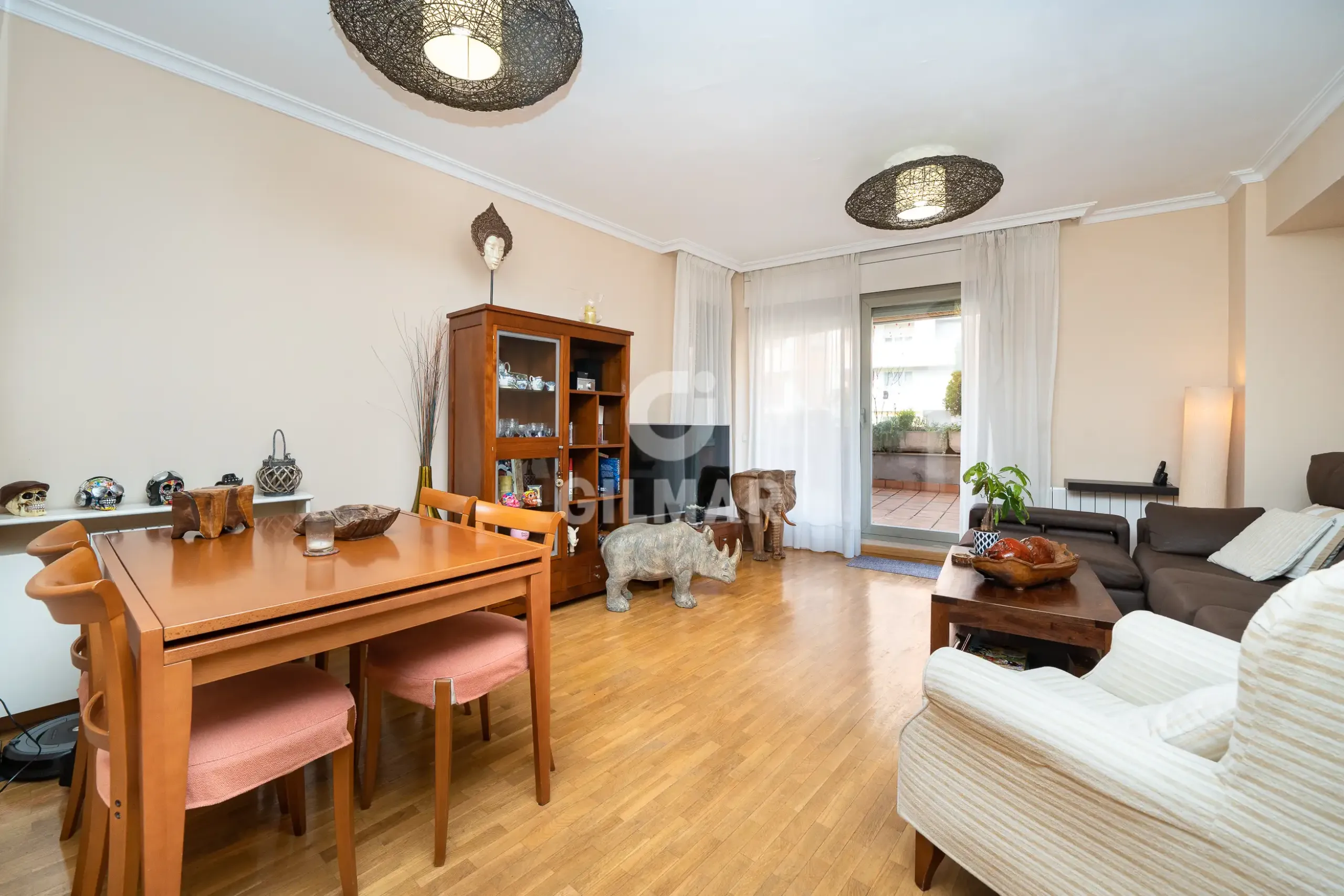 Ground floor apartment in Alameda de Osuna - Madrid