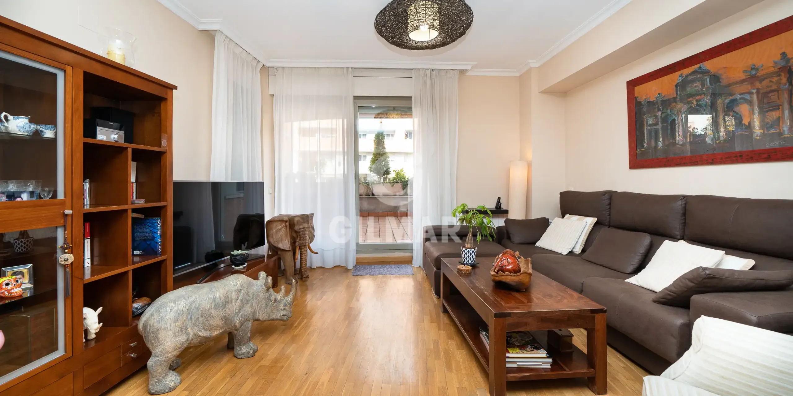 Ground floor apartment in Alameda de Osuna - Madrid