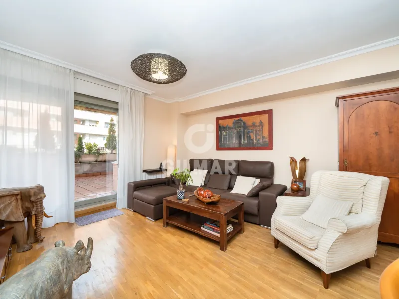 Ground floor apartment in Alameda de Osuna - Madrid