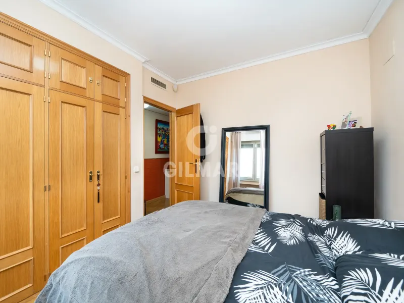 Ground floor apartment in Alameda de Osuna - Madrid