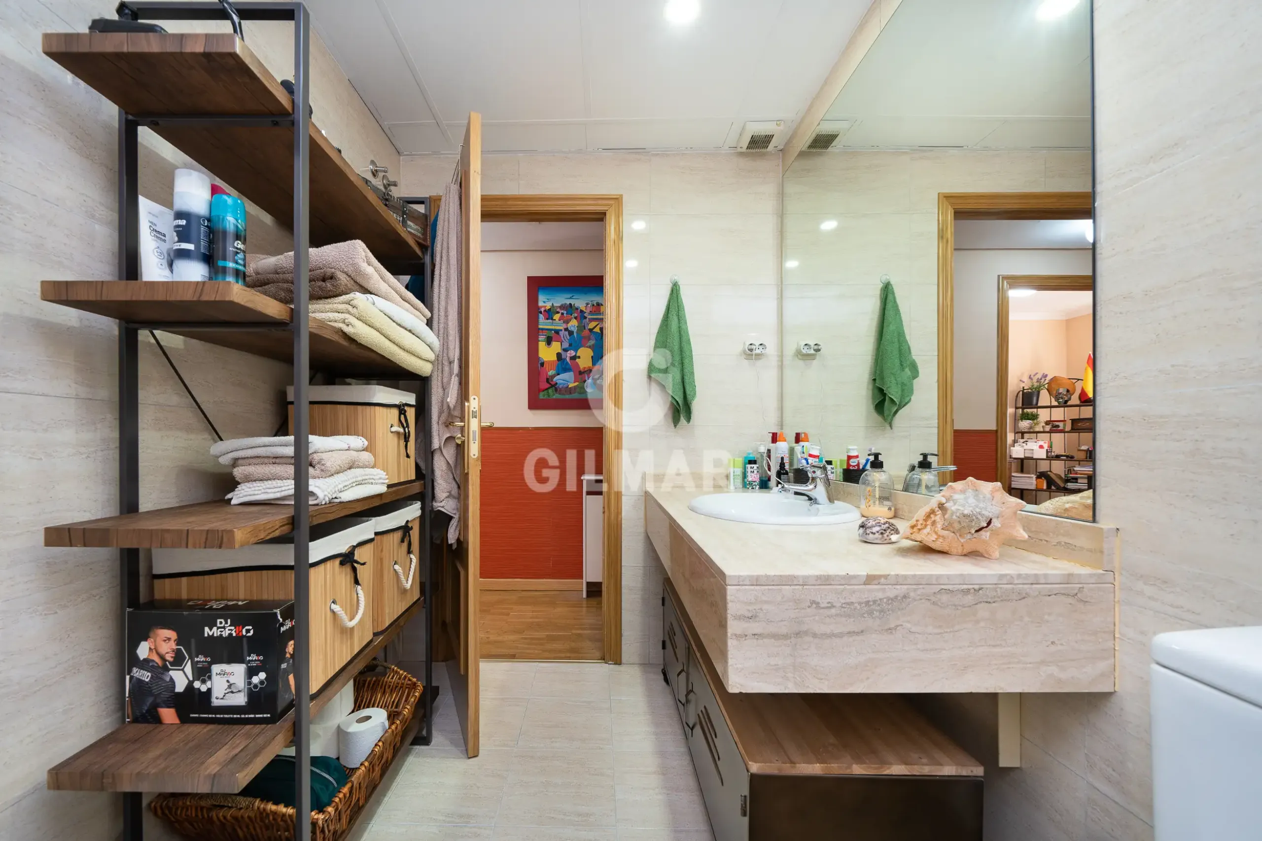 Ground floor apartment in Alameda de Osuna - Madrid