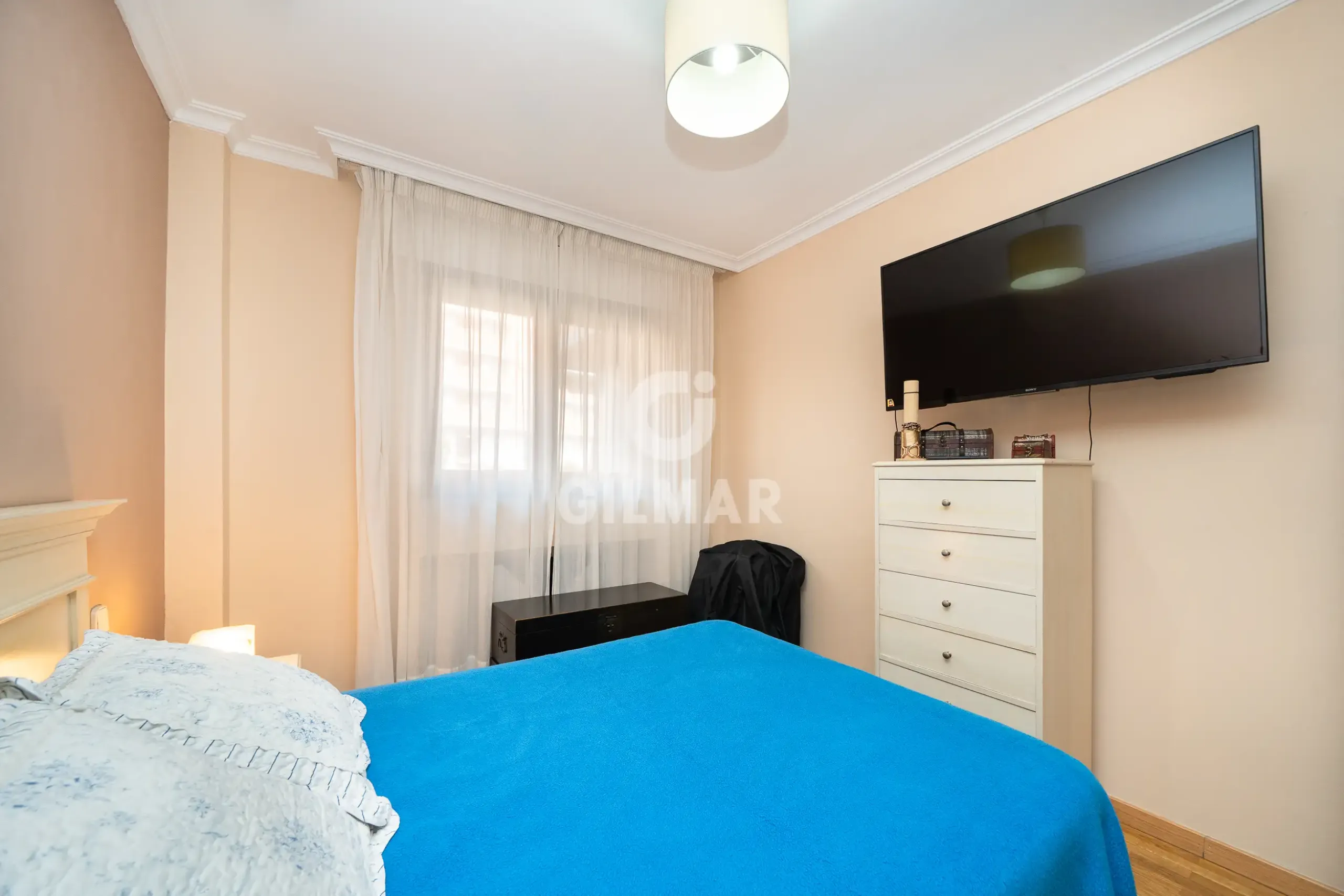 Ground floor apartment in Alameda de Osuna - Madrid