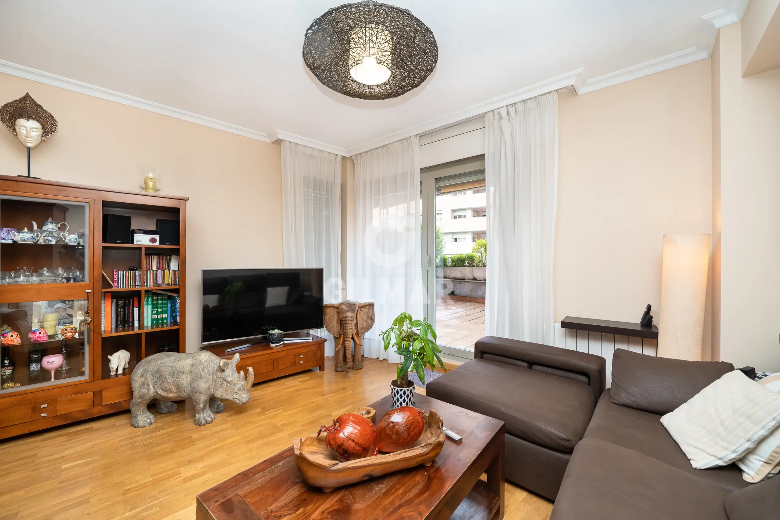 Ground floor apartment in Alameda de Osuna - Madrid