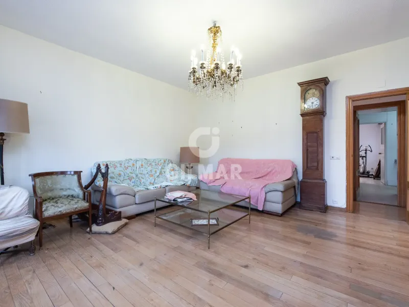 Apartment in Fuentelarreina - Madrid