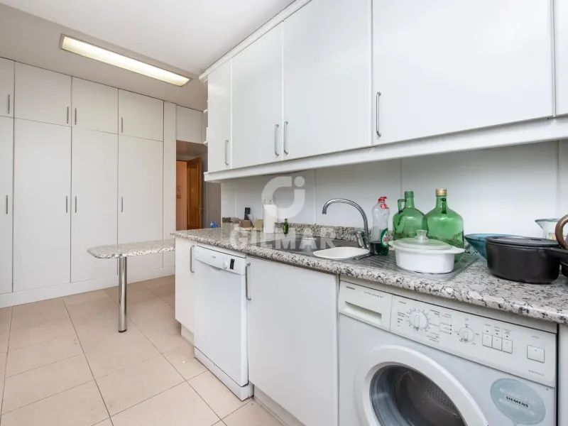Apartment in Fuentelarreina - Madrid