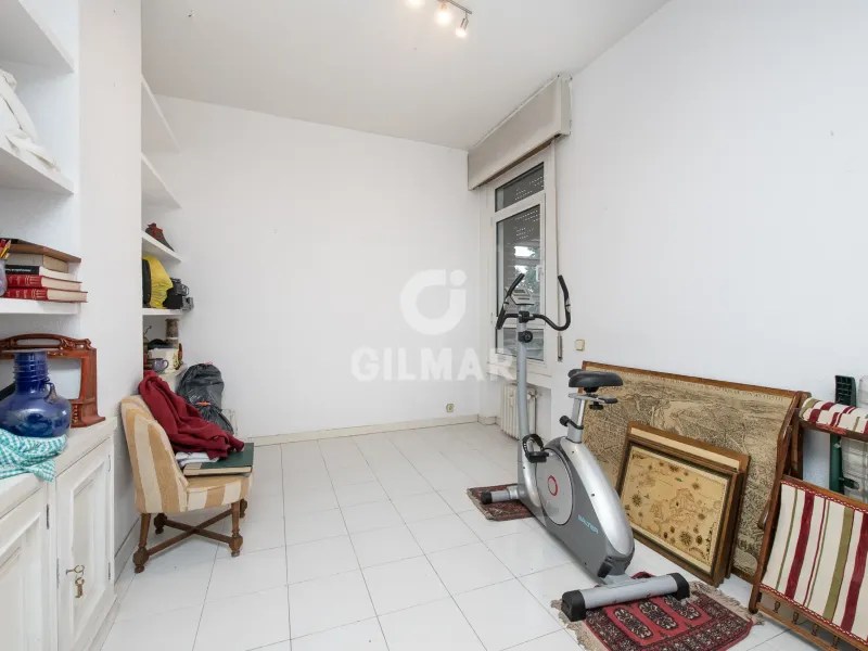 Apartment in Fuentelarreina - Madrid