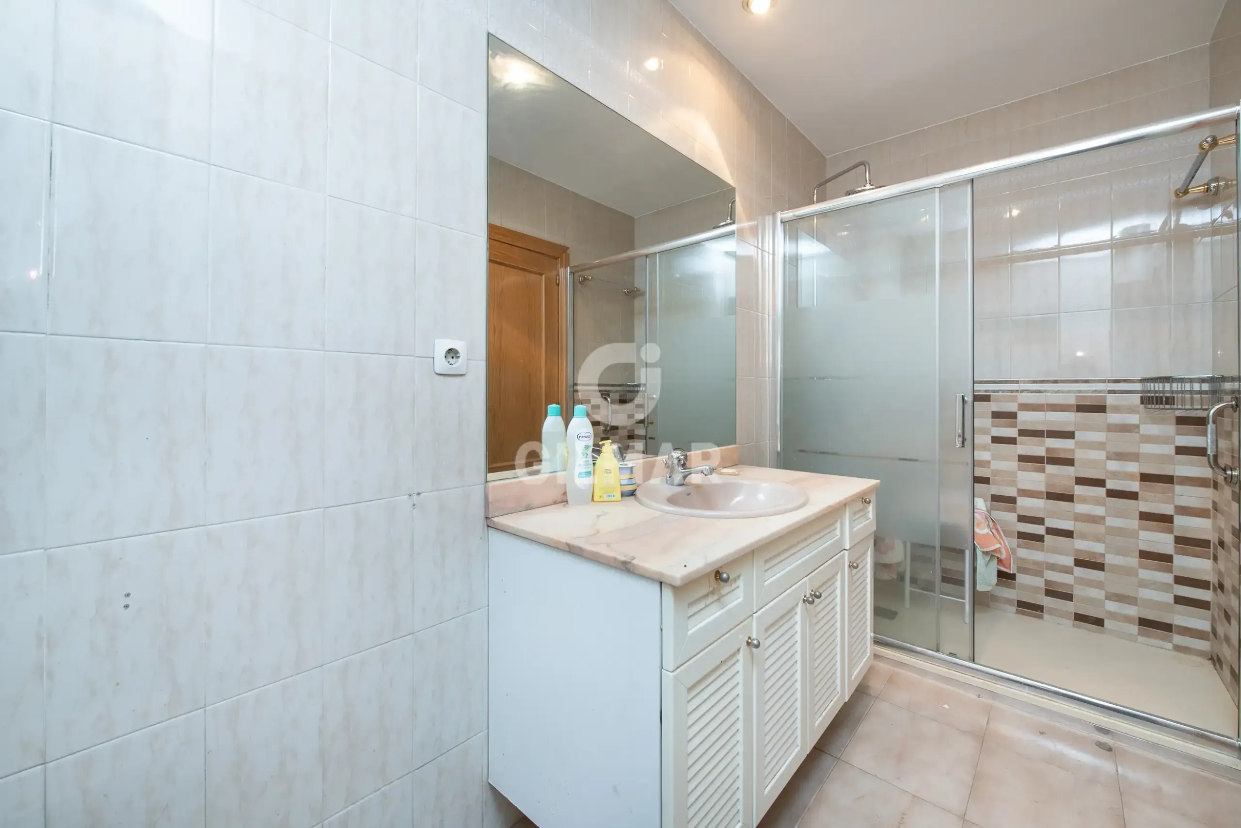 Apartment in Fuentelarreina - Madrid