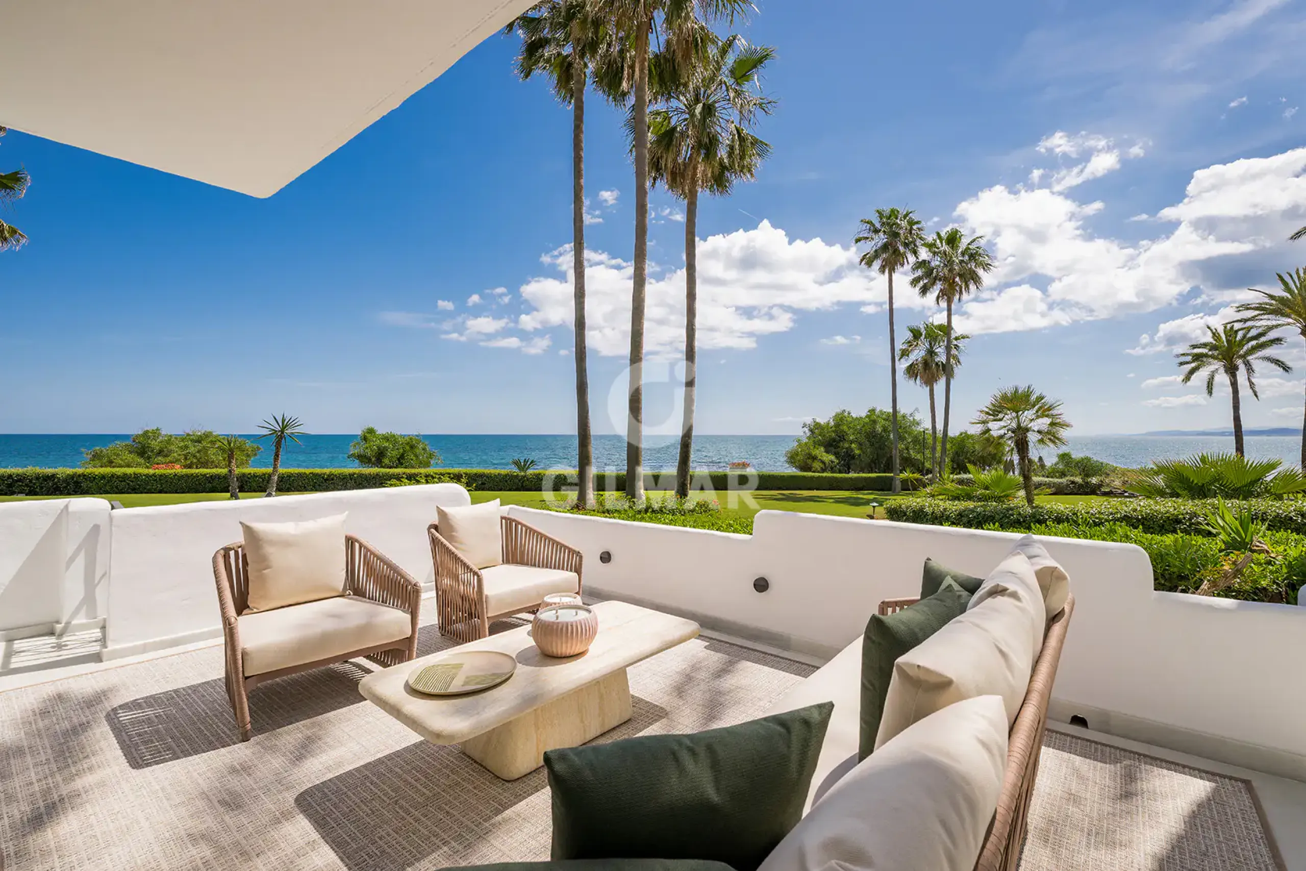 Apartment in Estepona Este - Málaga