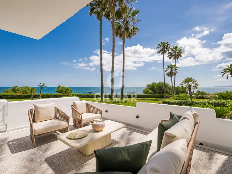 Apartment in Estepona Este - Málaga