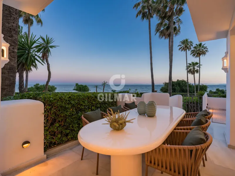 Apartment in Estepona Este - Málaga