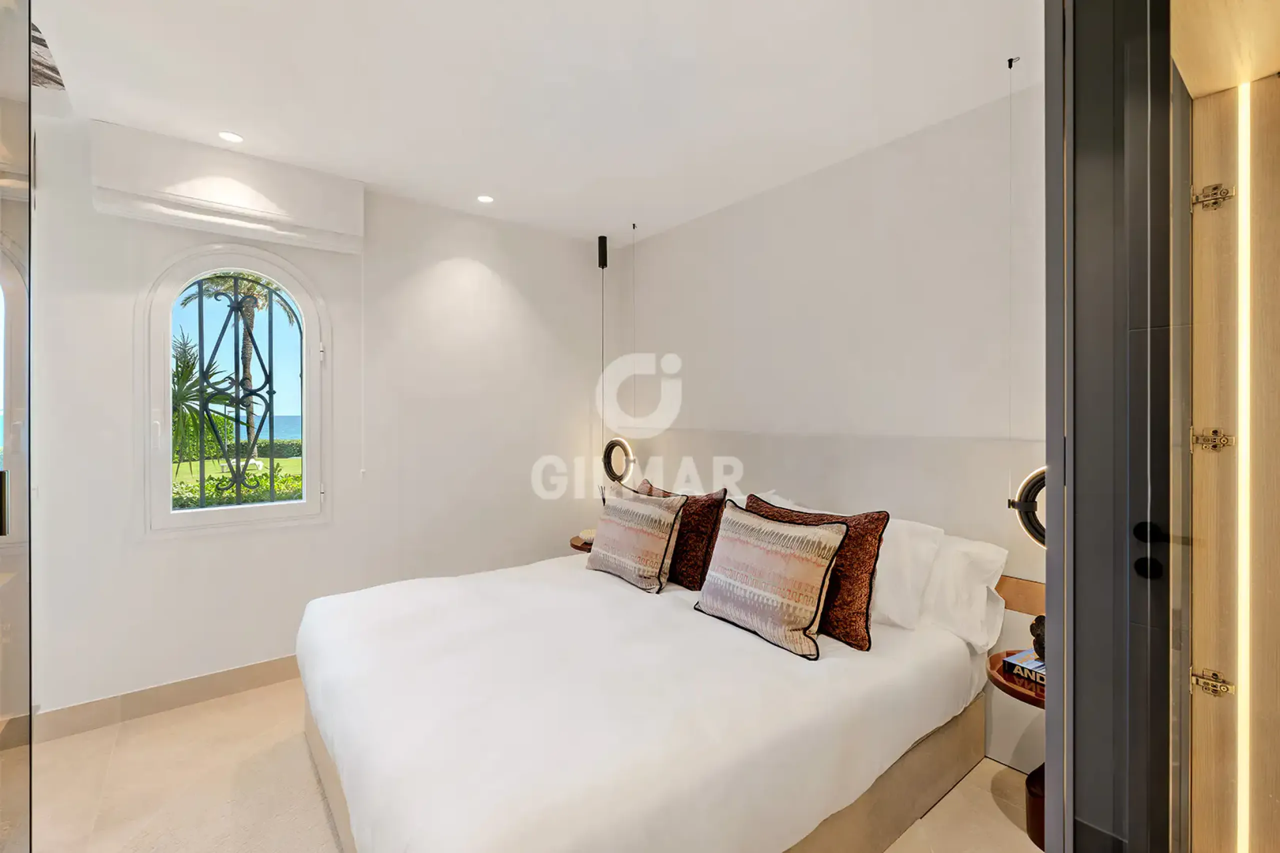 Apartment in Estepona Este - Málaga