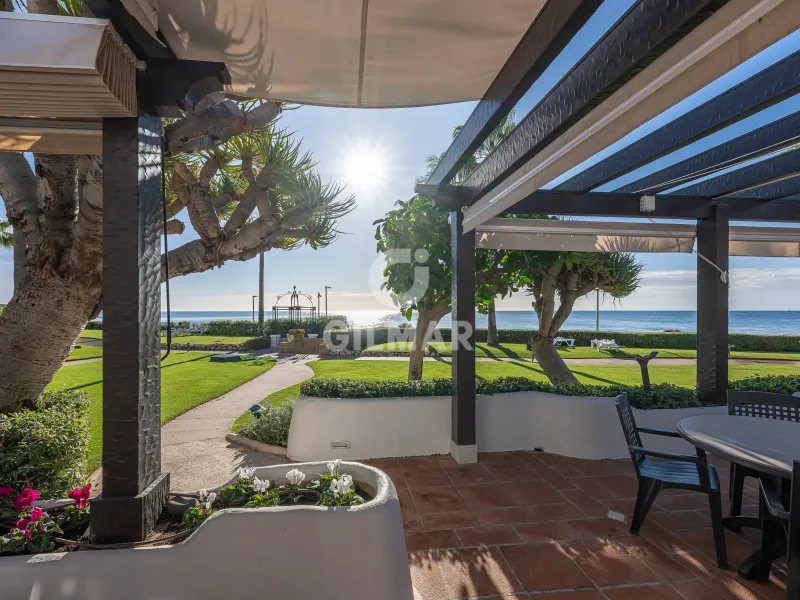 Apartment in Estepona Este - Málaga