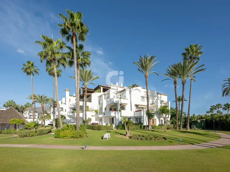Apartment in Estepona Este - Málaga