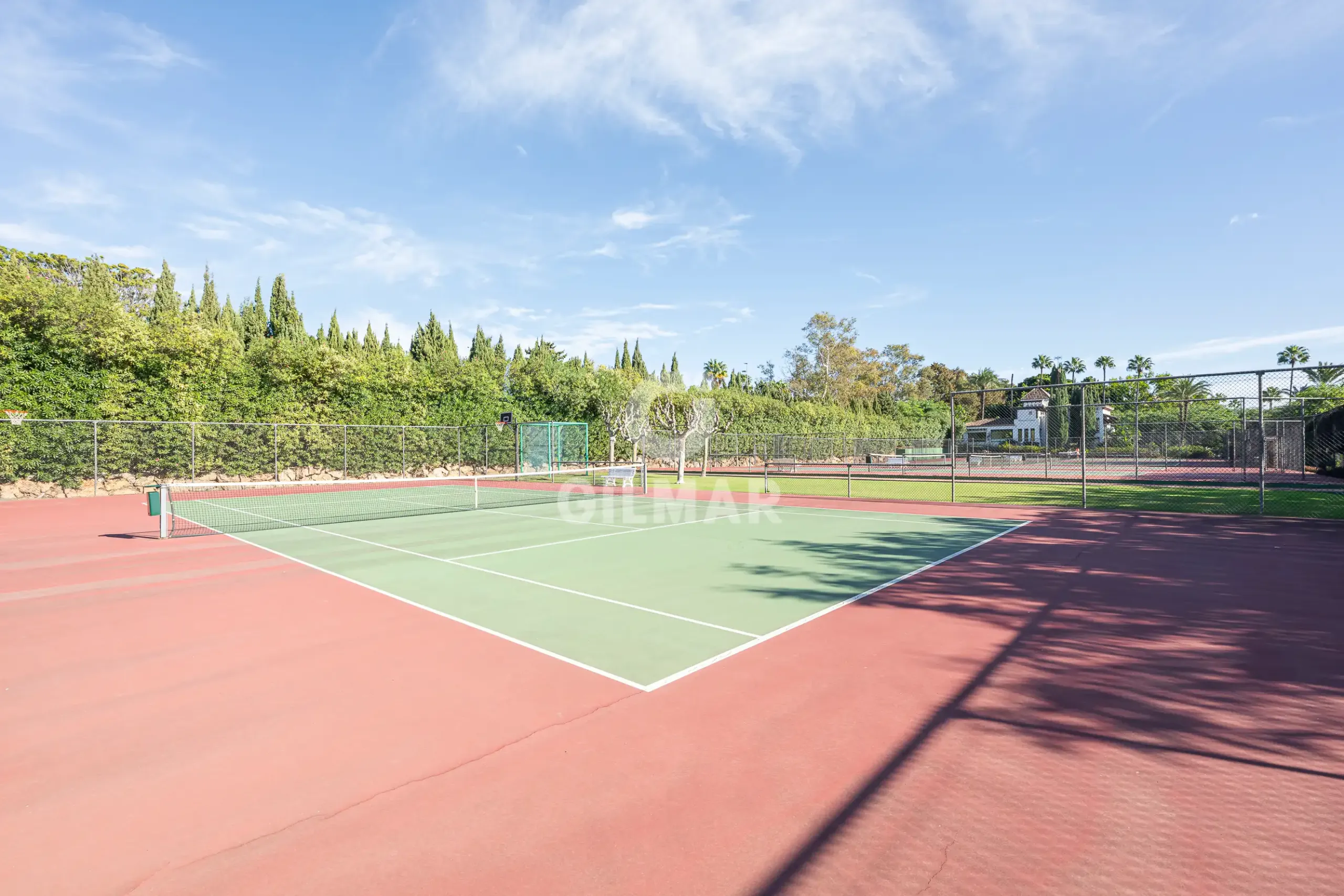 Apartment in Estepona Este - Málaga