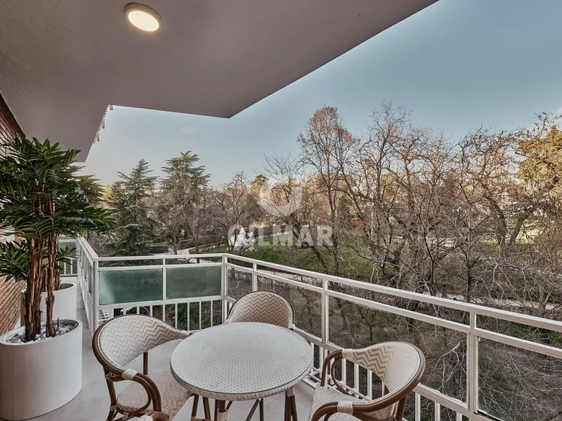 Apartment in Retiro - Madrid