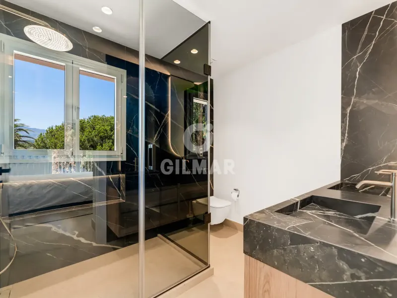 Townhouse in Estepona Este - Málaga