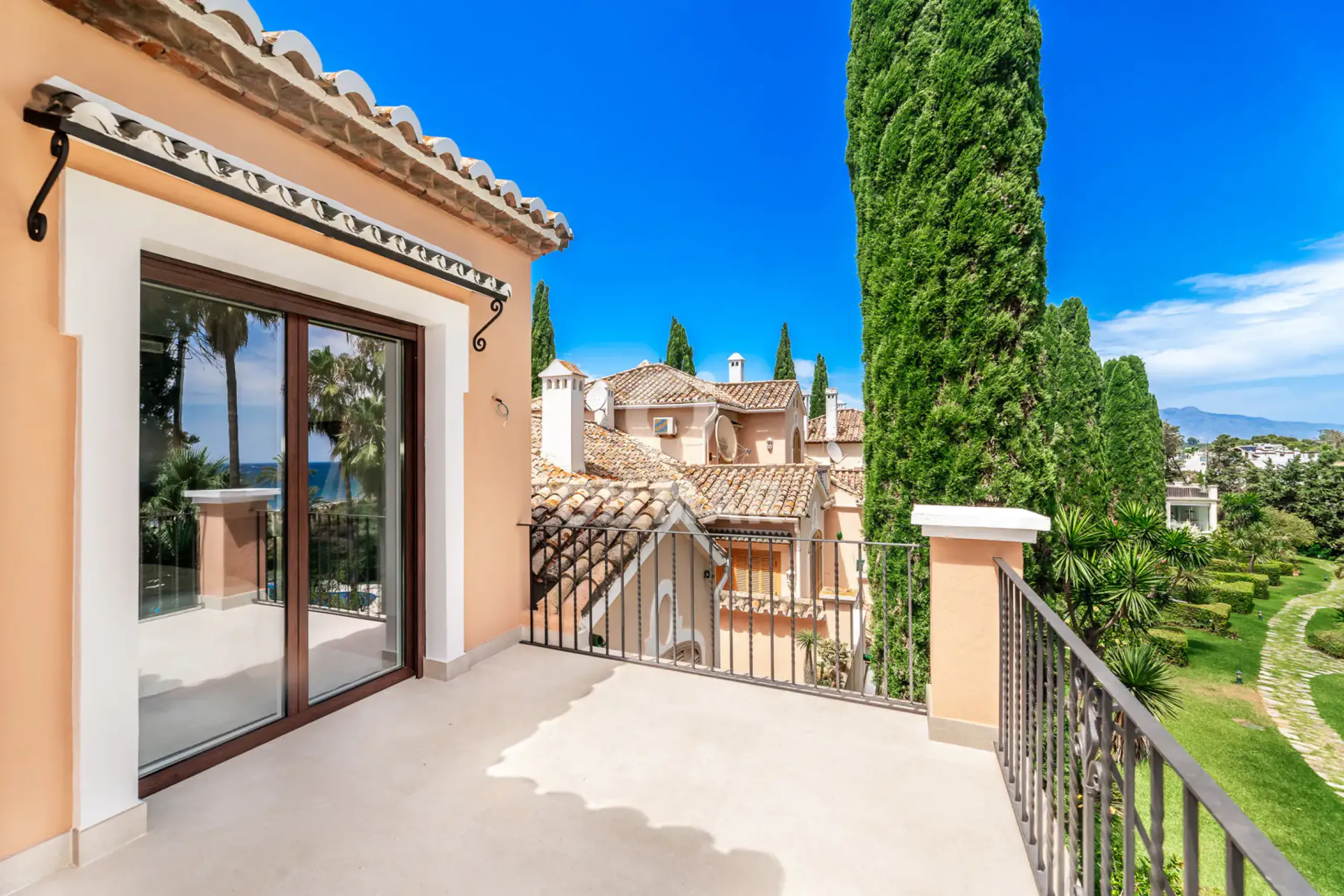Townhouse in Estepona Este - Málaga