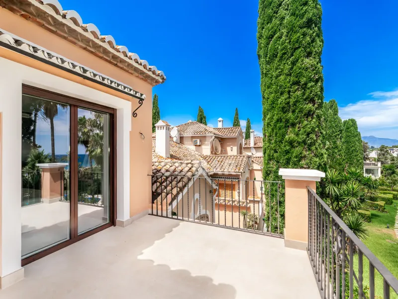 Townhouse in Estepona Este - Málaga