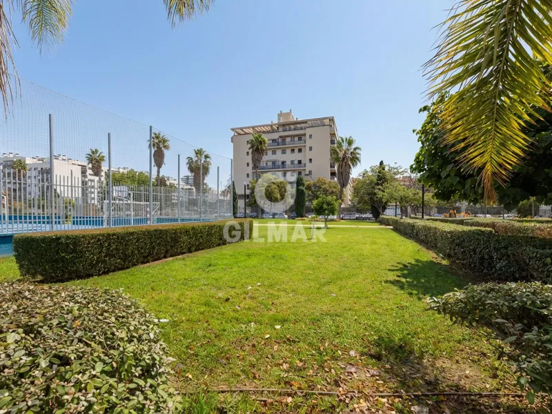 Apartment in Carretera de Cádiz - Málaga