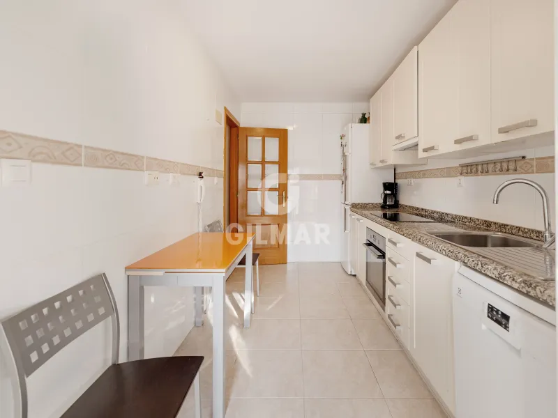 Apartment in Carretera de Cádiz - Málaga