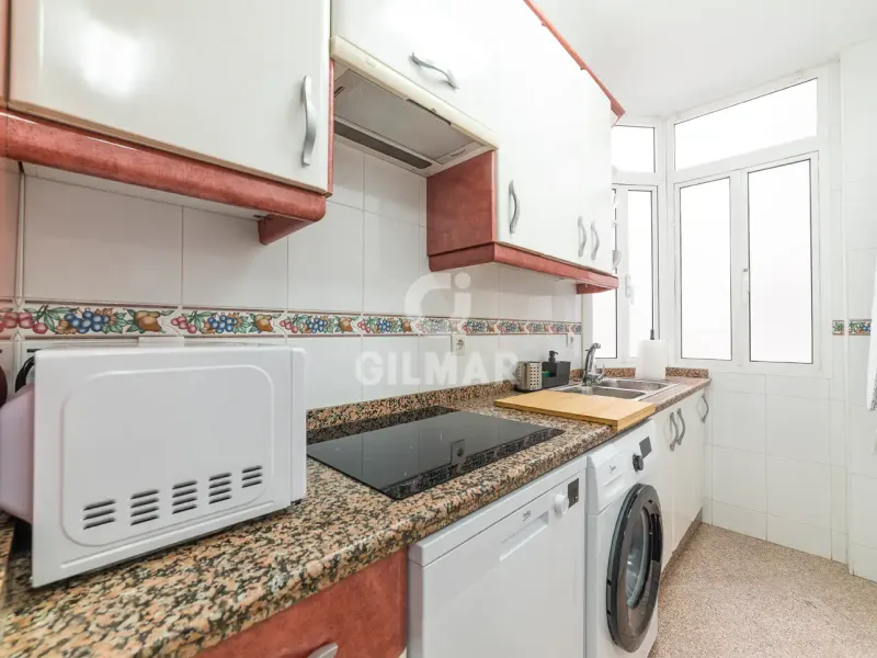 Piso en Los Remedios - Sevilla