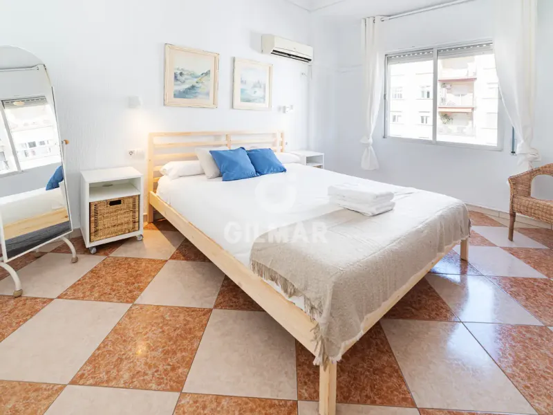 Piso en Los Remedios - Sevilla