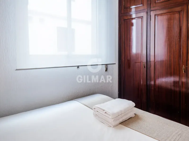 Piso en Los Remedios - Sevilla
