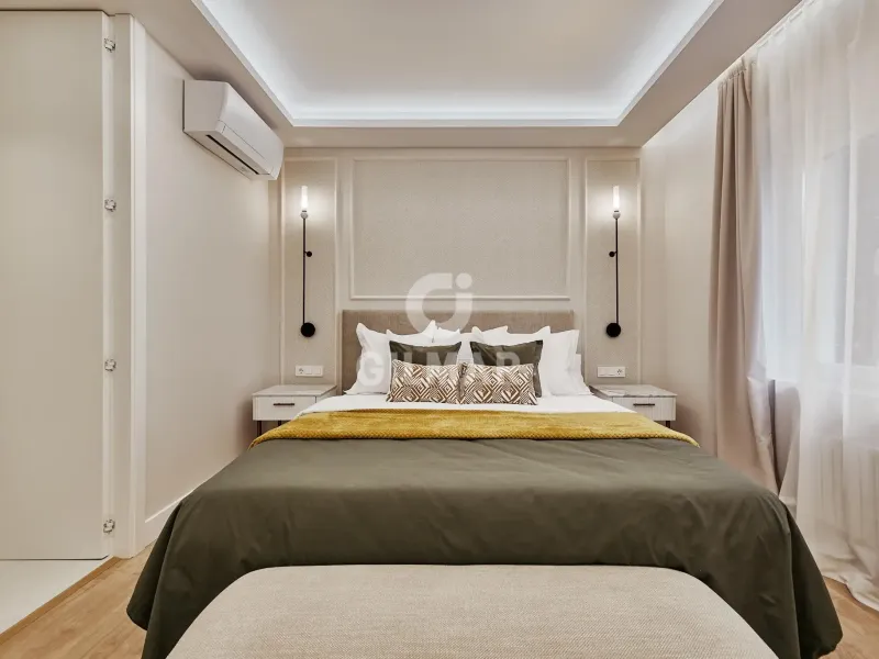 Apartment in Goya - Madrid