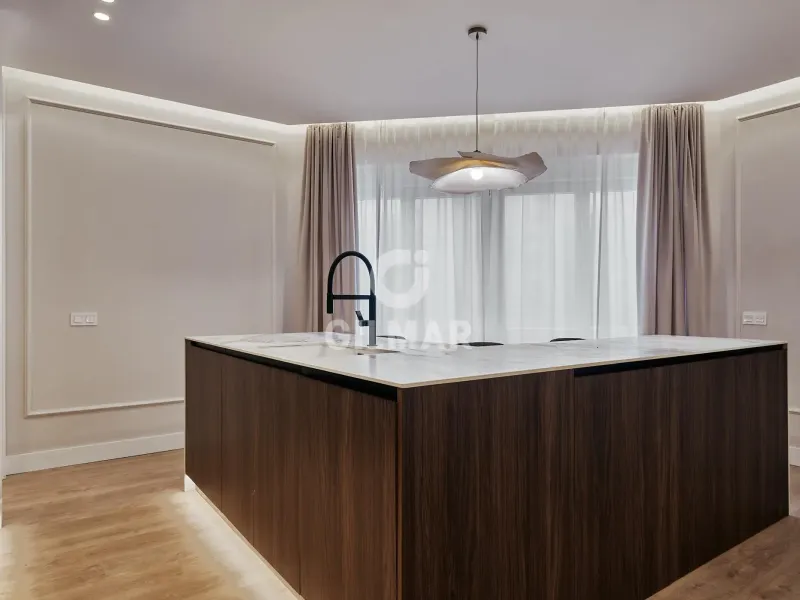 Apartment in Goya - Madrid