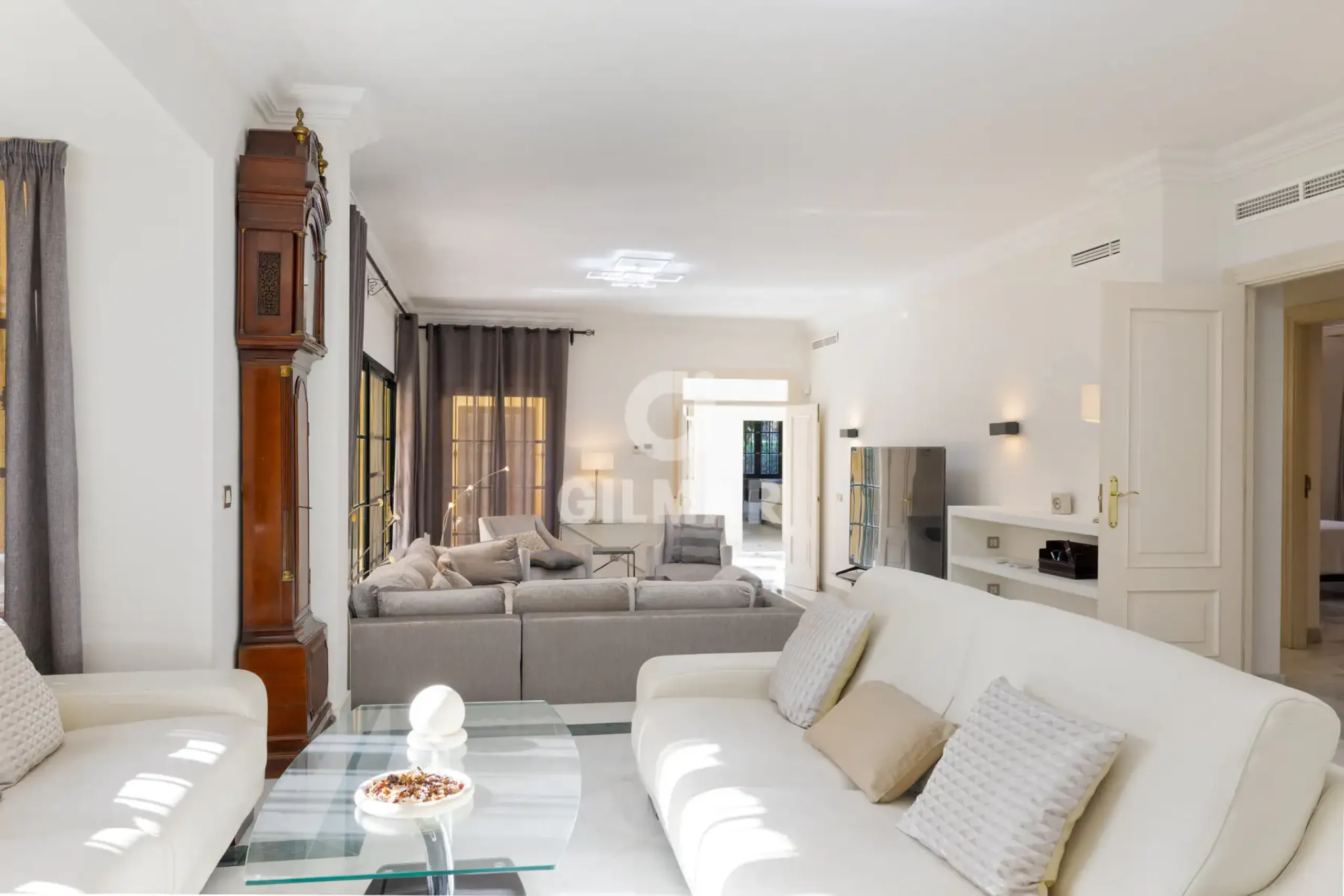 Chalet Independiente en Estepona Este - Málaga