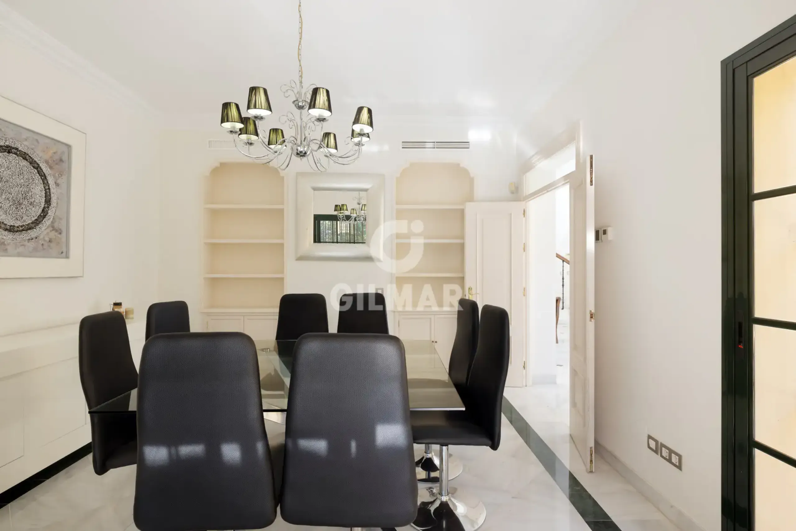Chalet Independiente en Estepona Este - Málaga