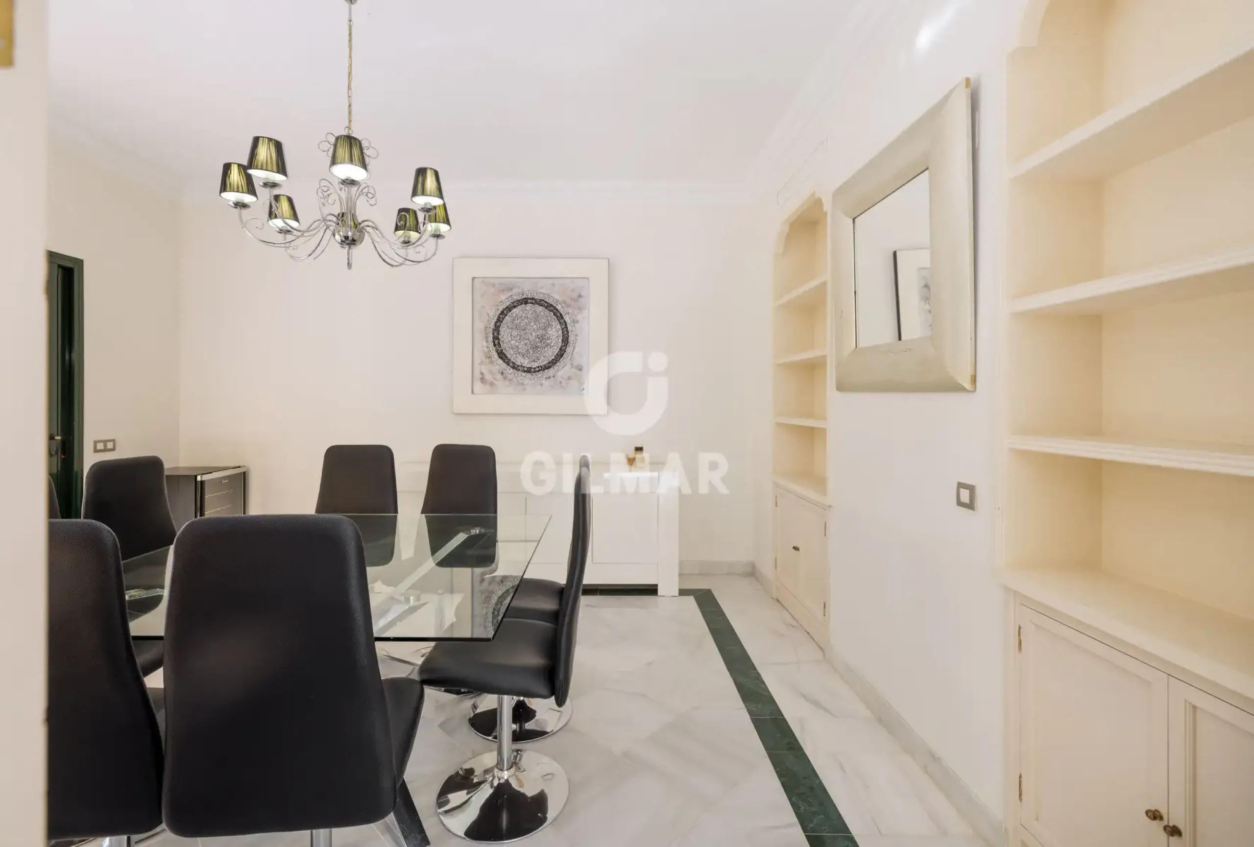 Chalet Independiente en Estepona Este - Málaga