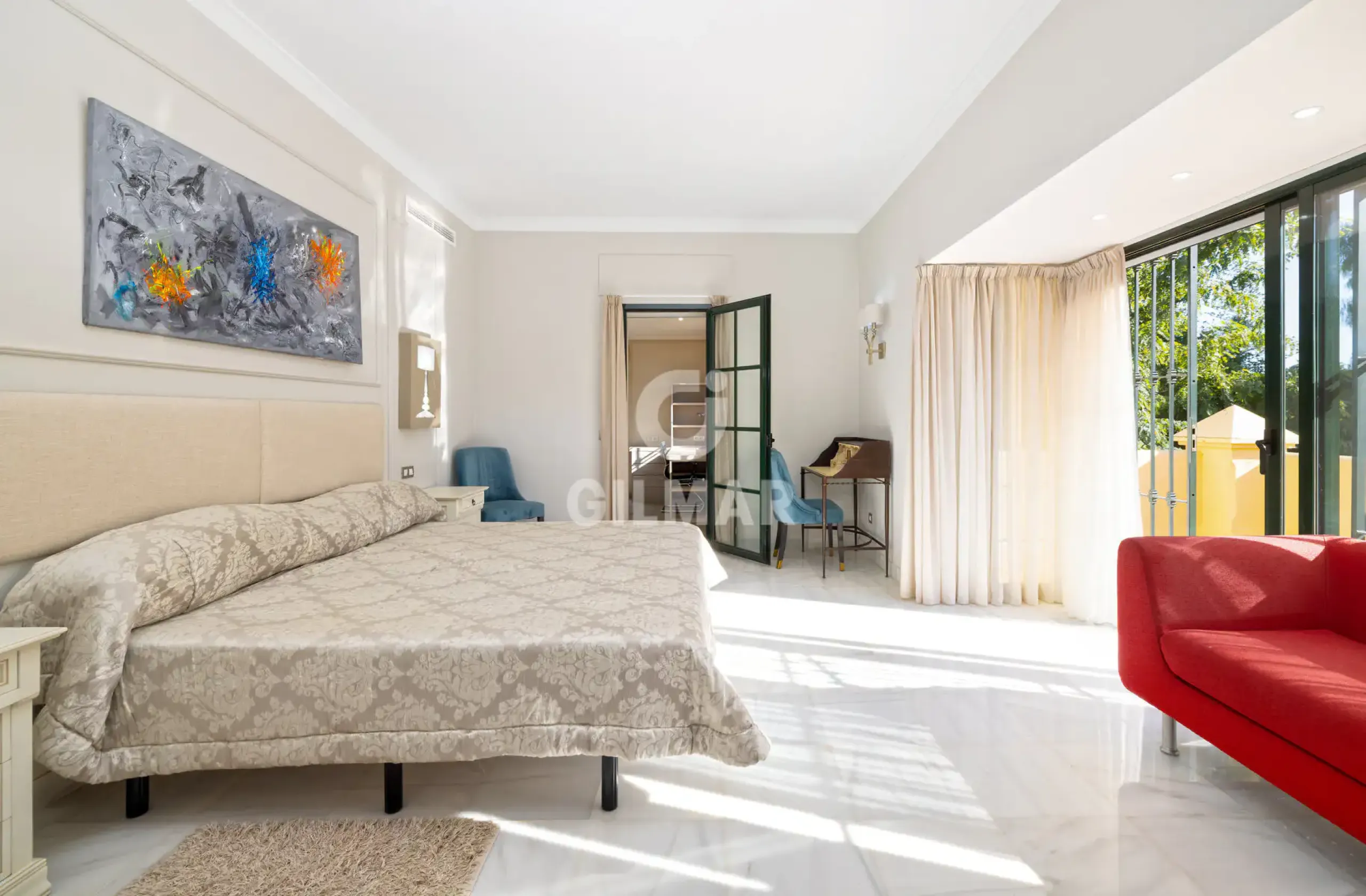 Chalet Independiente en Estepona Este - Málaga