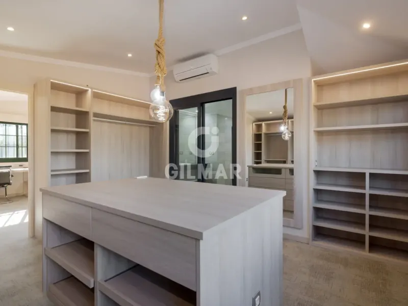 Chalet Independiente en Estepona Este - Málaga