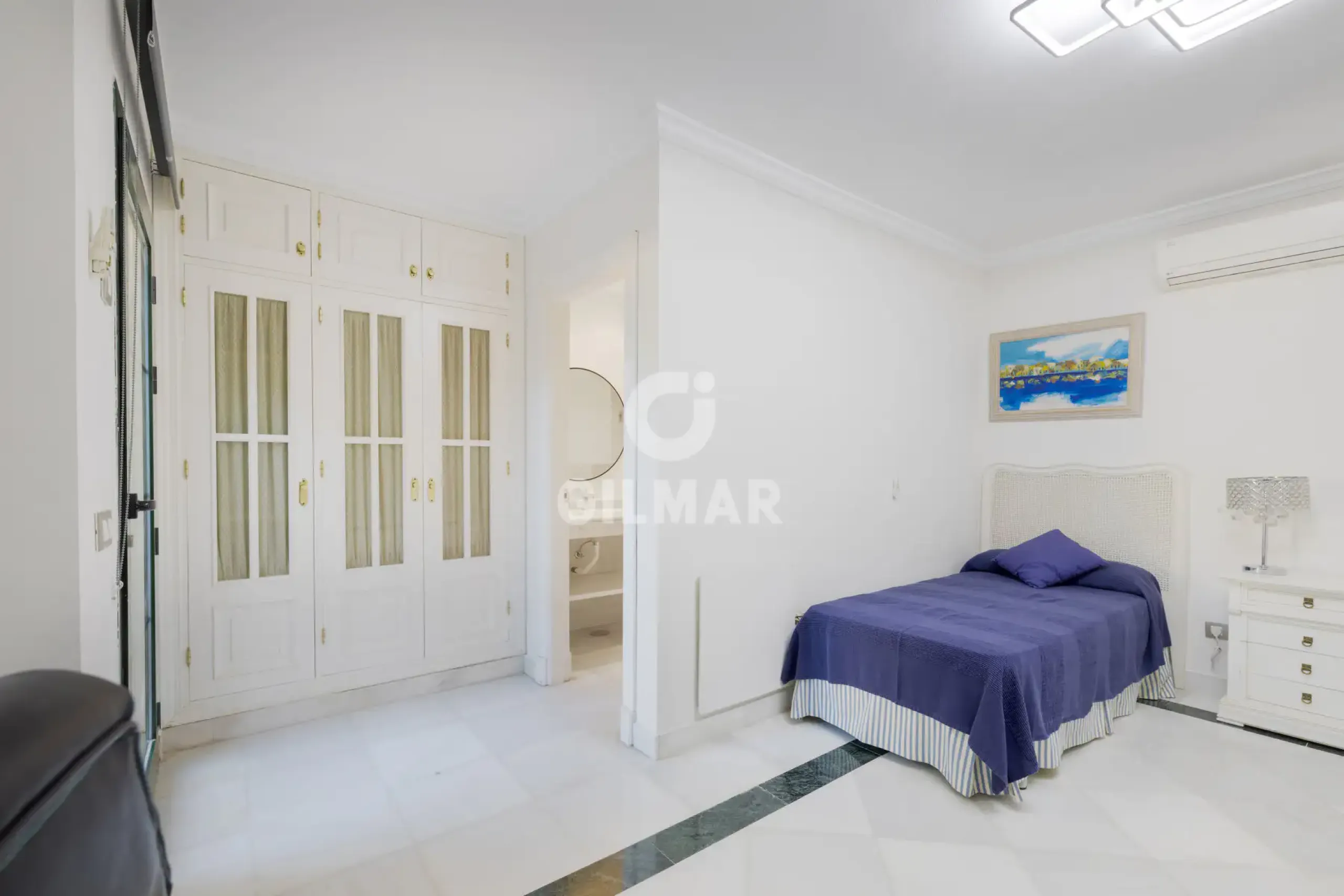 Chalet Independiente en Estepona Este - Málaga