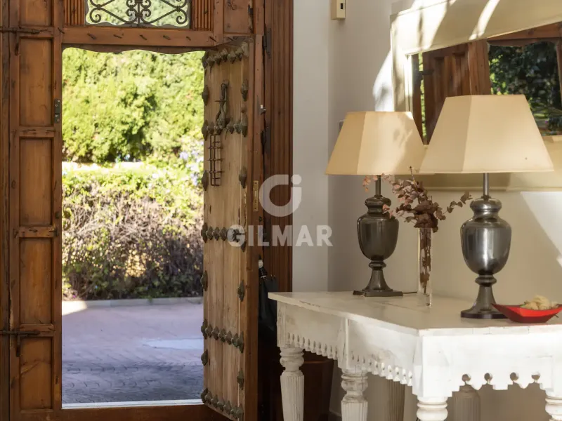 Chalet Independiente en Estepona Este - Málaga