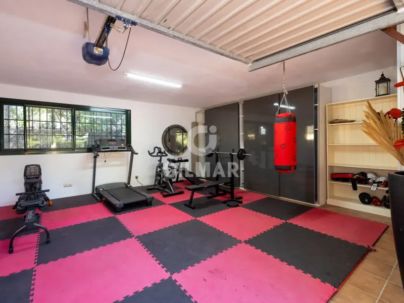Chalet Independiente en Estepona Este - Málaga
