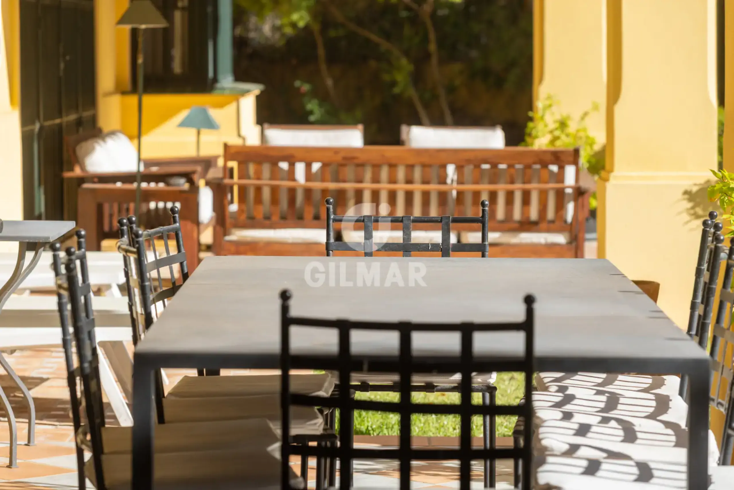 Chalet Independiente en Estepona Este - Málaga