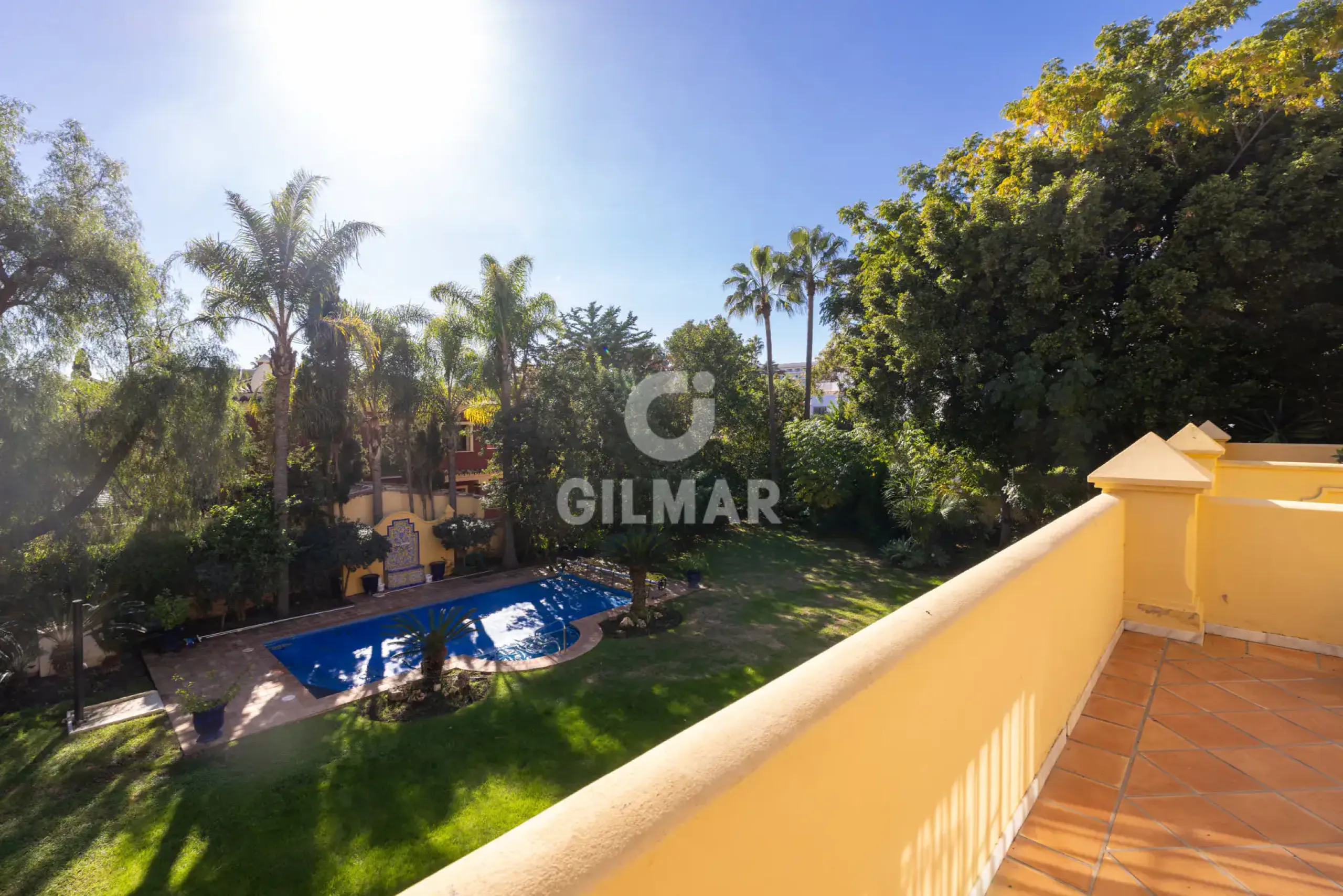 Chalet Independiente en Estepona Este - Málaga