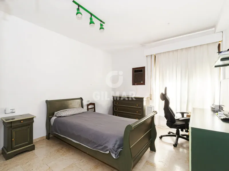 Piso en Centro (Sevilla) - Sevilla