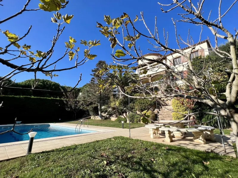 Elegant Family Home with Pool in Sant Antoni de Calonge, Costa Brava