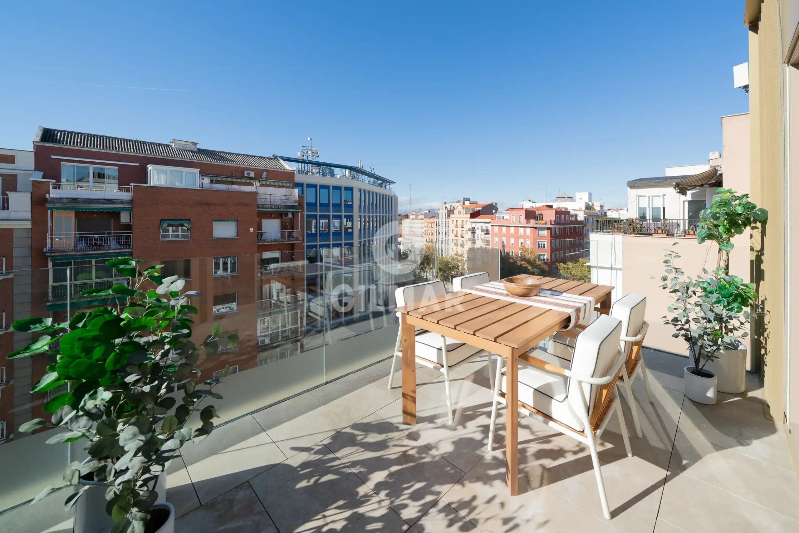 Duplex penthouse in Trafalgar - Madrid