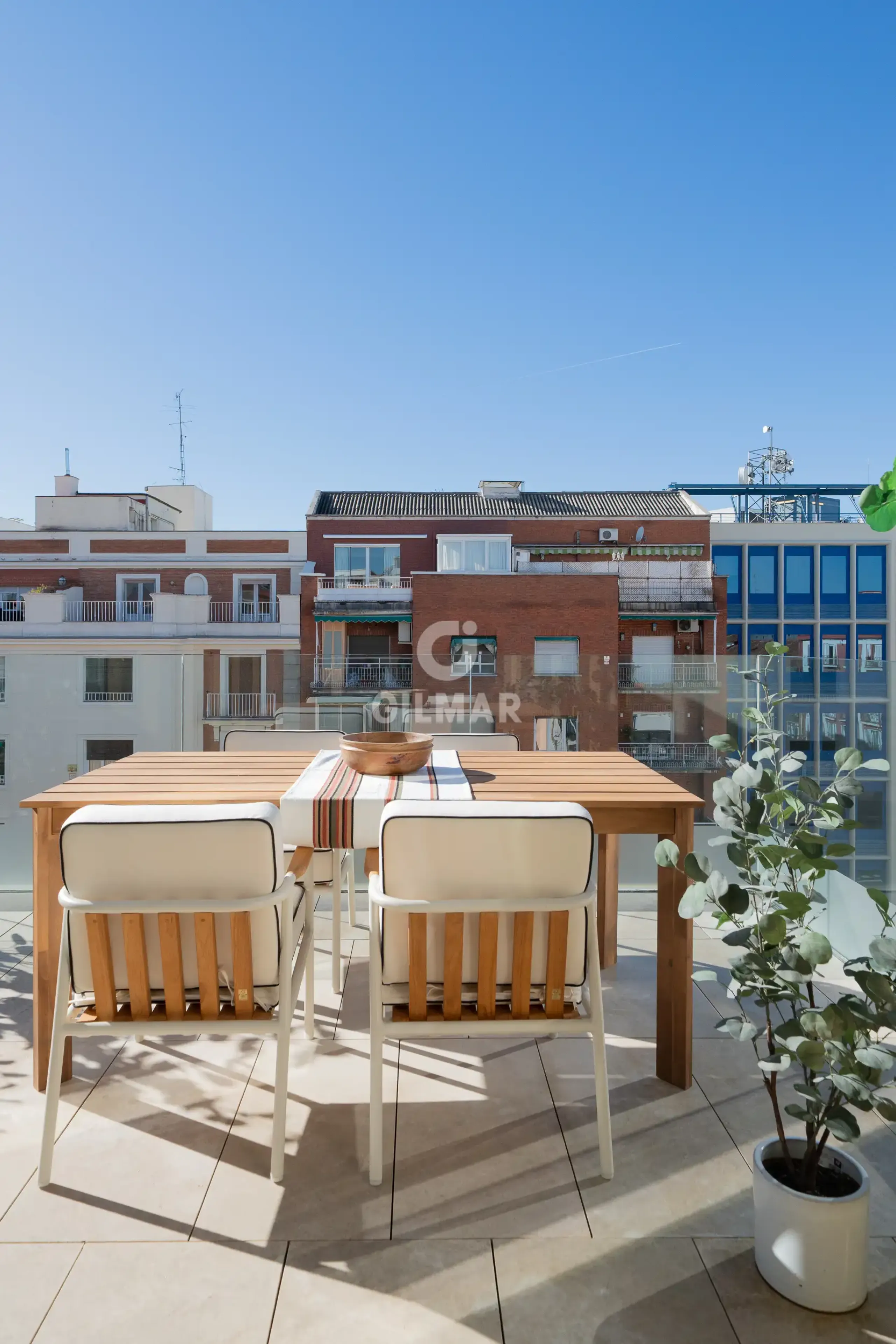 Duplex penthouse in Trafalgar - Madrid