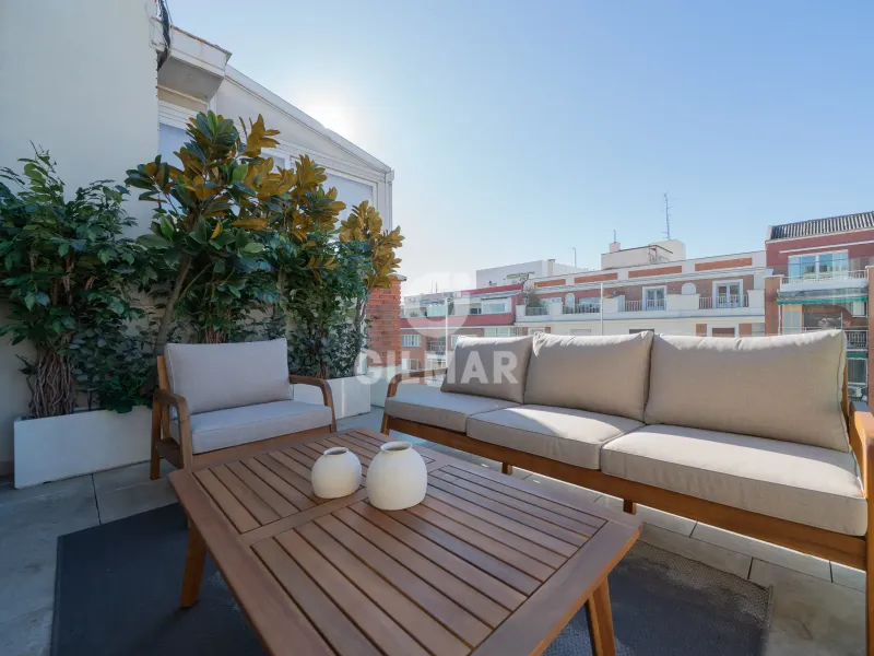Duplex penthouse in Trafalgar - Madrid