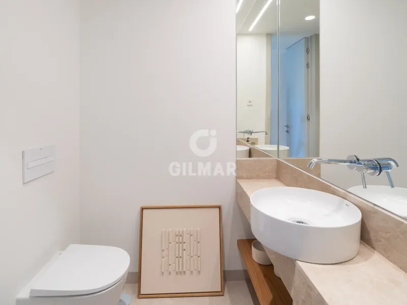 Duplex penthouse in Trafalgar - Madrid