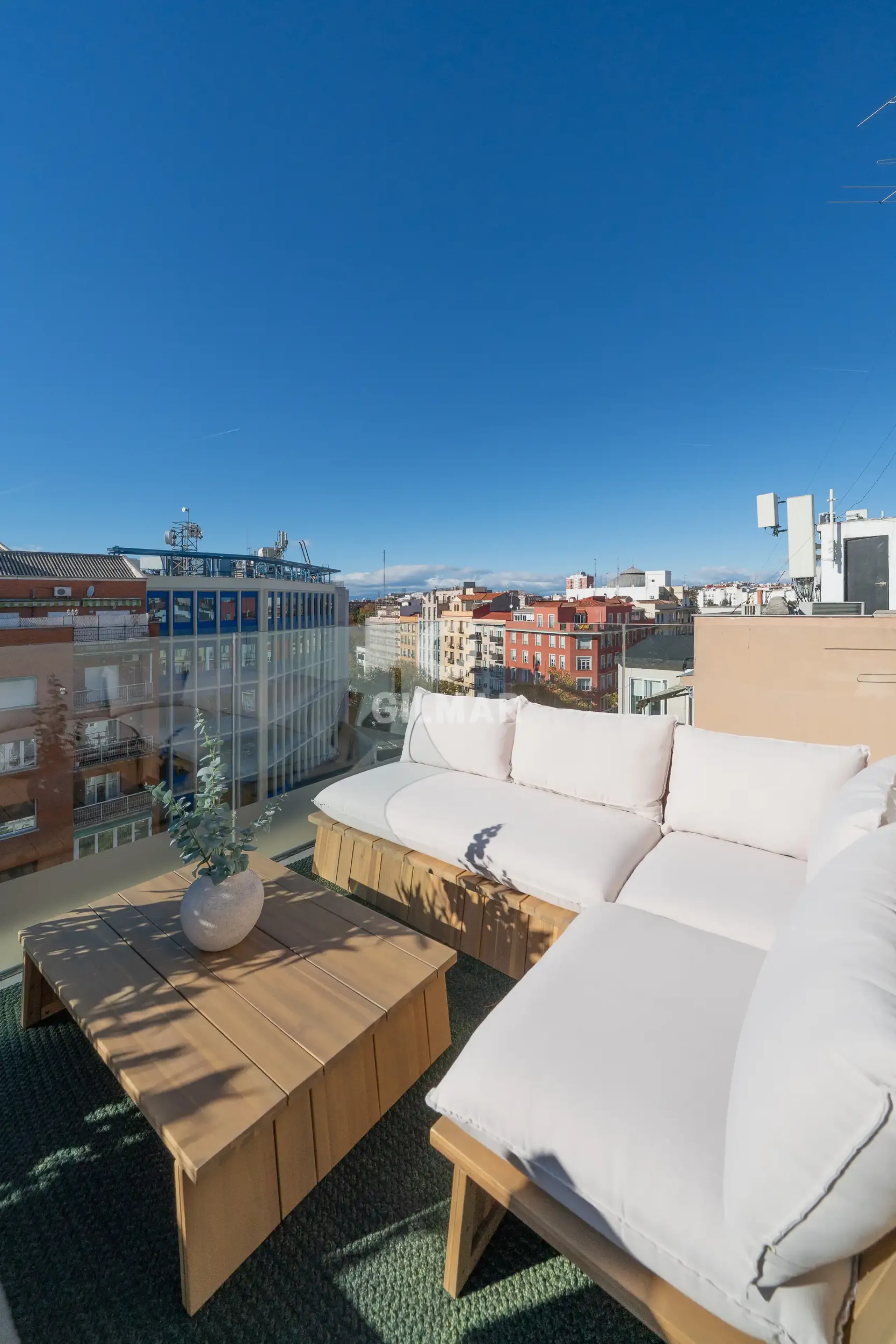Duplex penthouse in Trafalgar - Madrid