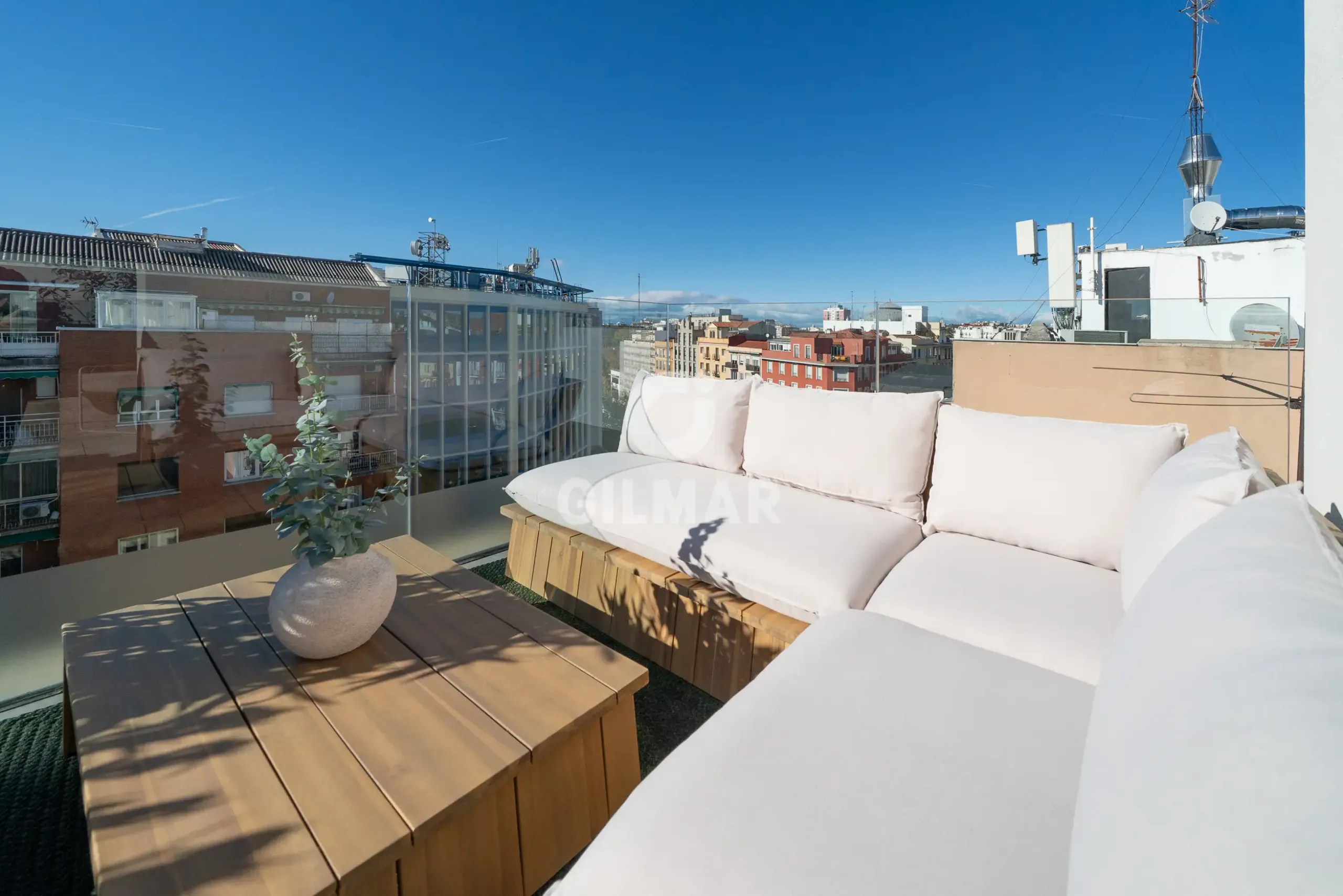 Duplex penthouse in Trafalgar - Madrid